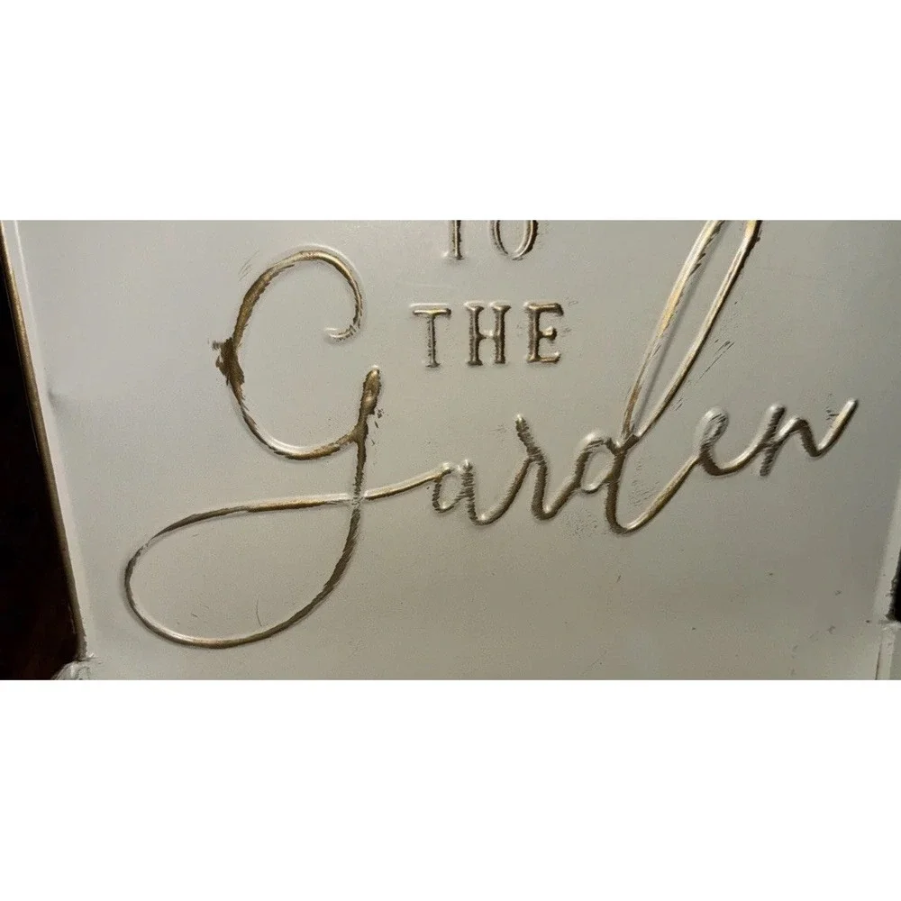 Vintage Garden Wall Flowerpot Farmhouse Style Pot‎ Flower Plantar Metal Embossed